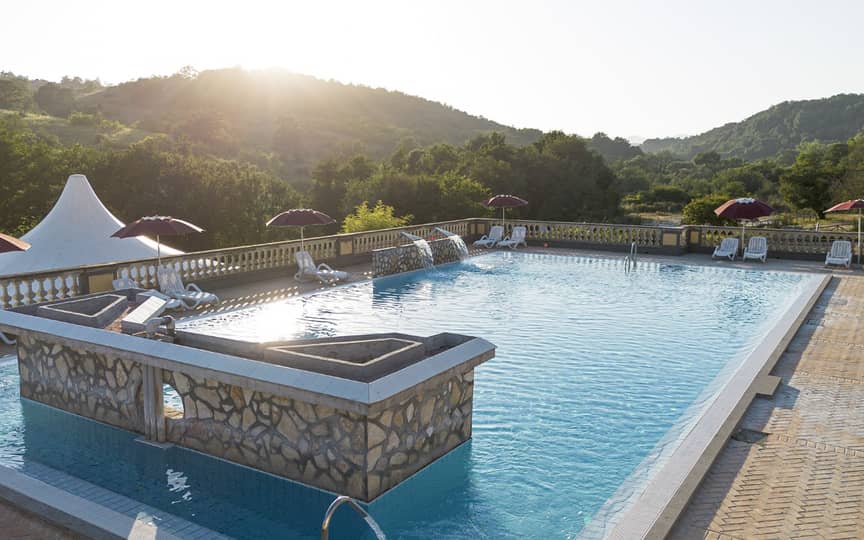 04 Piscina Idromassaggio
